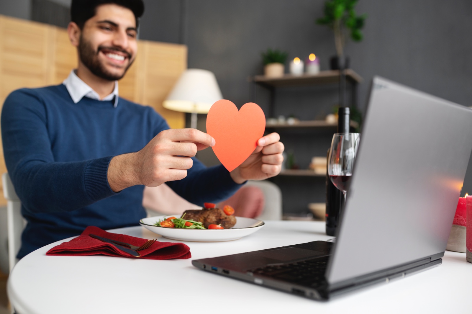 Benefits of Gratitude: How Practicing Gratitude Changes You